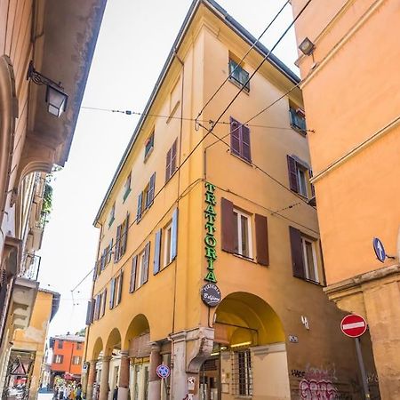 Old Town Via Marsala Apartment Bologna Buitenkant foto